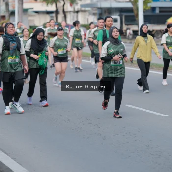 Runner Photo 1439326