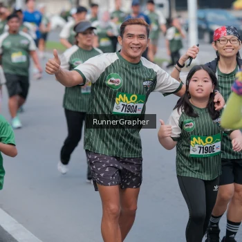 Runner Photo 1439403