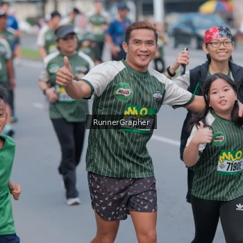 Runner Photo 1439431