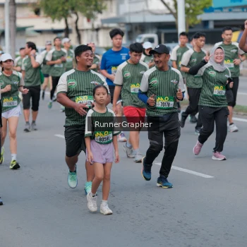 Runner Photo 1439532