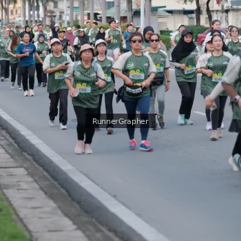 Runner Photo 1439545