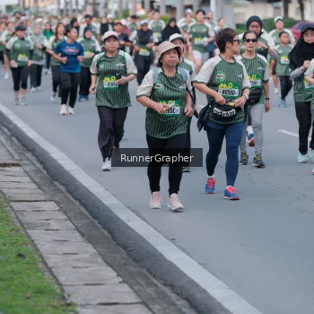 Runner Photo 1439614