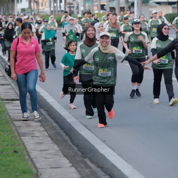 Runner Photo 1439809