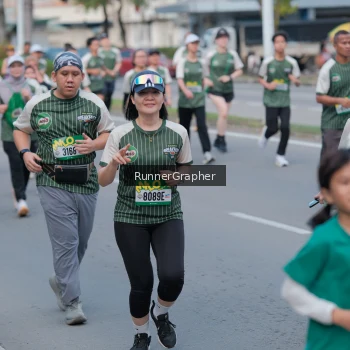 Runner Photo 1440030