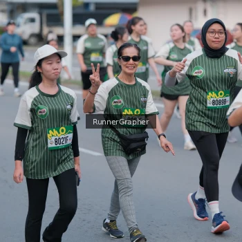 Runner Photo 1440040