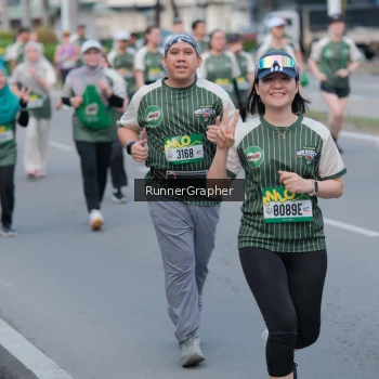 Runner Photo 1440070