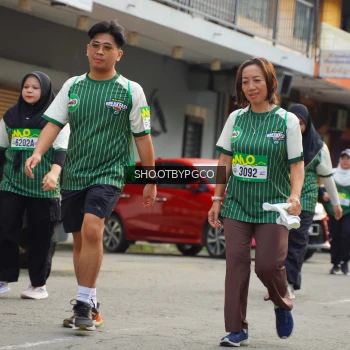 Runner Photo 1441939