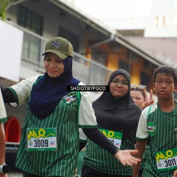 Runner Photo 1442168