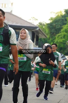 Runner Photo 1442201