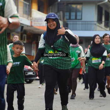 Runner Photo 1442310