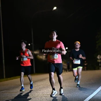 Runner Photo 1442432