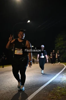 Runner Photo 1442503