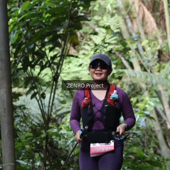 Runner Photo 1443123