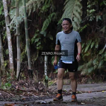 Runner Photo 1443200
