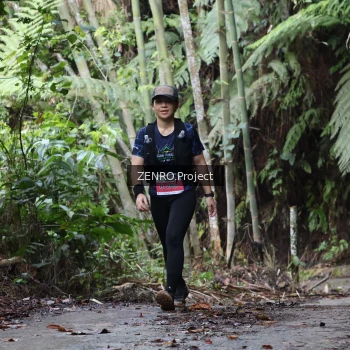 Runner Photo 1443439