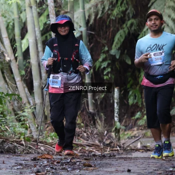 Runner Photo 1443600