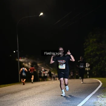 Runner Photo 1443696
