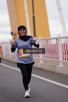 Runner Photo 1446106