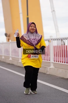 Runner Photo 1446583