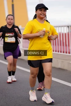 Runner Photo 1446593