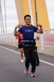 Runner Photo 1446618