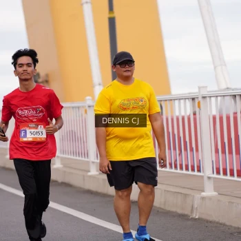 Runner Photo 1446640