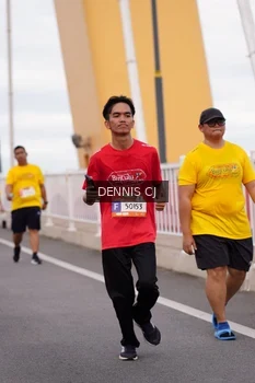 Runner Photo 1446646