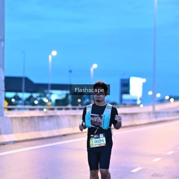 Runner Photo 1446934