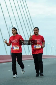 Runner Photo 1447096