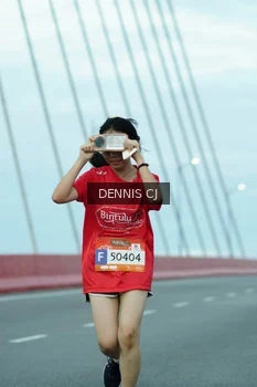 Runner Photo 1447138