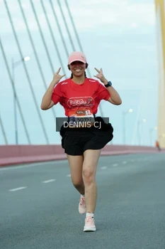 Runner Photo 1447144