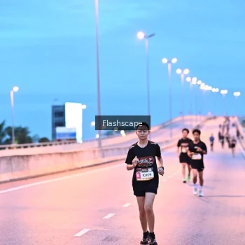Runner Photo 1447192