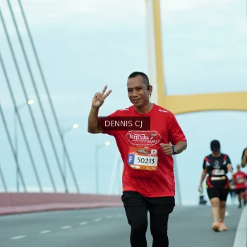 Runner Photo 1447202