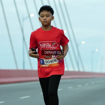 Runner Photo 1447235