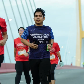 Runner Photo 1447251