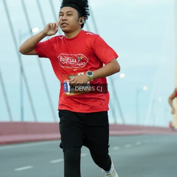 Runner Photo 1447278
