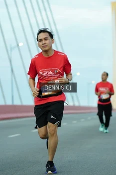 Runner Photo 1447291