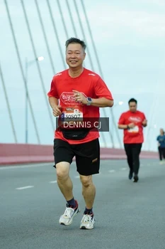 Runner Photo 1447445