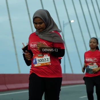 Runner Photo 1447502