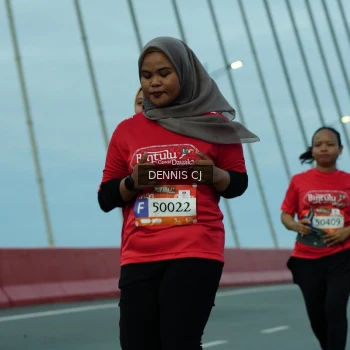 Runner Photo 1447503