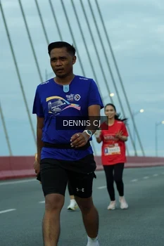 Runner Photo 1447510