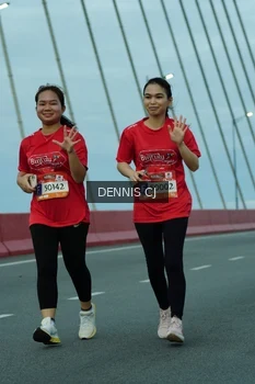Runner Photo 1447515