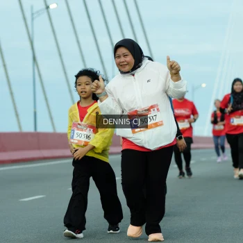 Runner Photo 1447530