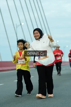 Runner Photo 1447532