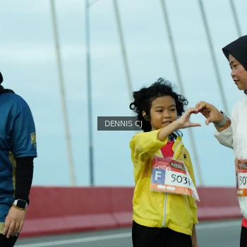 Runner Photo 1447542