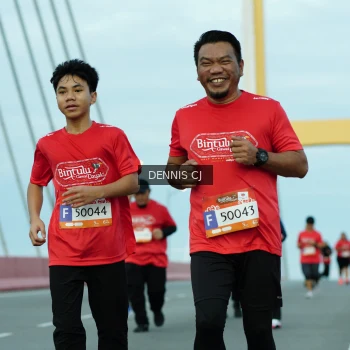 Runner Photo 1447575