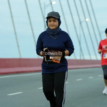 Runner Photo 1447579