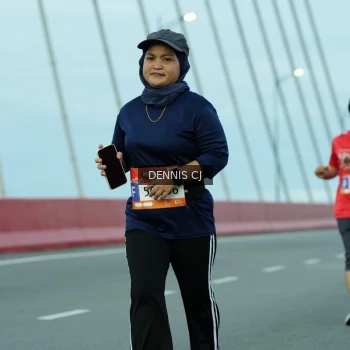 Runner Photo 1447583