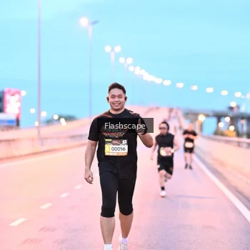 Runner Photo 1447584