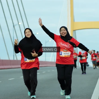 Runner Photo 1447598